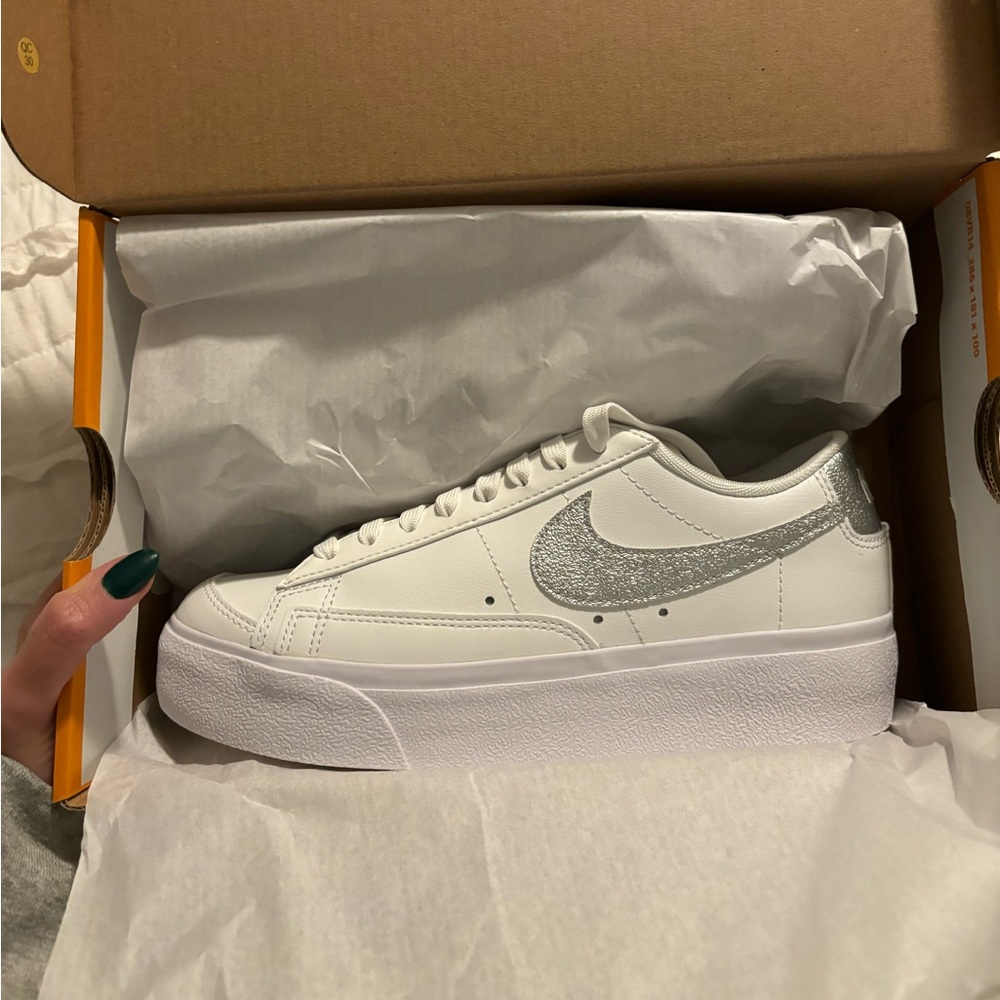 Nike Blazer Low Platform